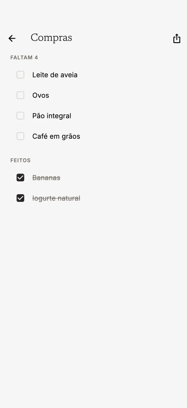 Lista de compras com itens pendentes e feitos